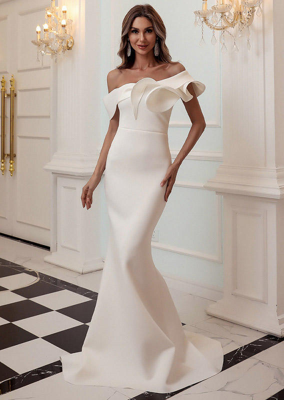 Prom Dresses Off Shoulder Ruffled Mermaid Hem Prom Dress in White. Size: S,M,L,XL